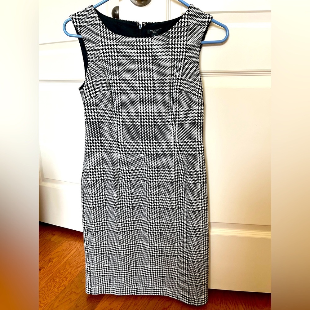 Ann Taylor Factory Black and White Sheath Midi Dress